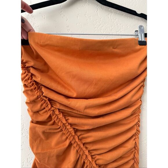 The Gabbie Strapless Ruched Tube Dress by Celandine - Picture 6 of 9